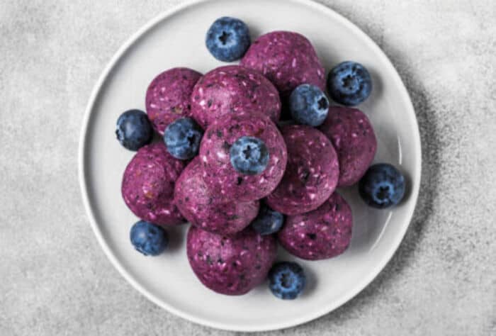 Lemon Blueberry Protein Energy Clusters (6/9)